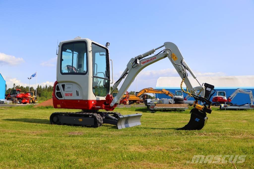 Takeuchi TB216 Міні-екскаватори < 7т