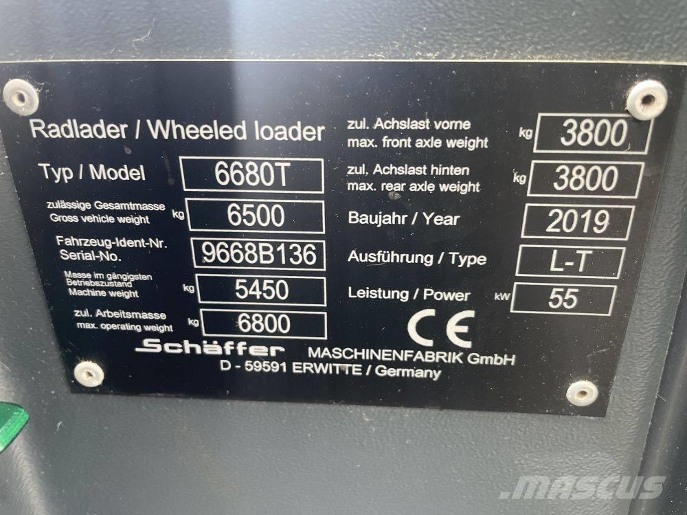 Schäffer 6680T Телескопічний навантажувач
