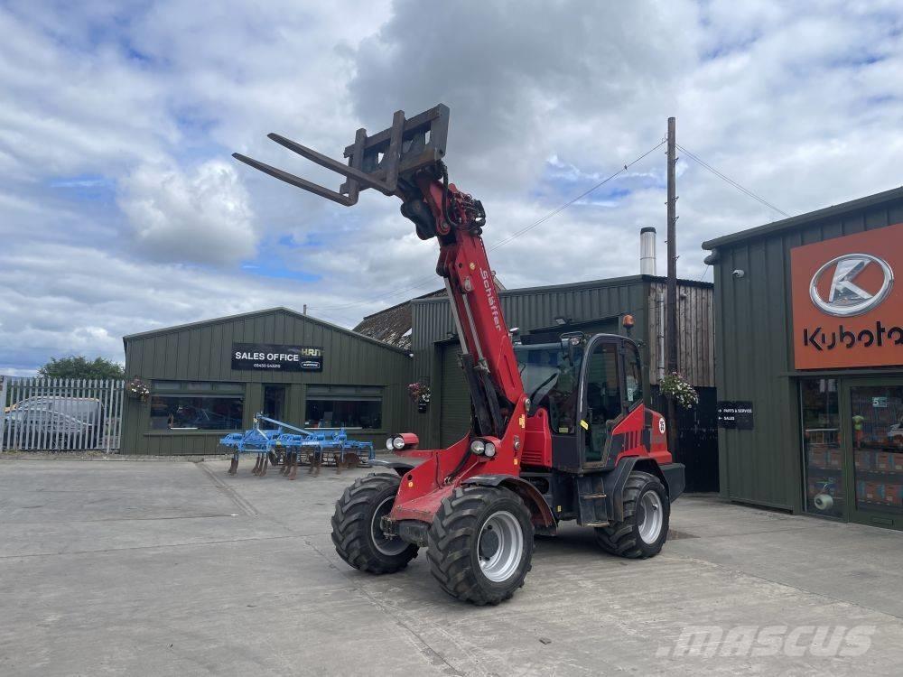 Schäffer 6680T Телескопічний навантажувач