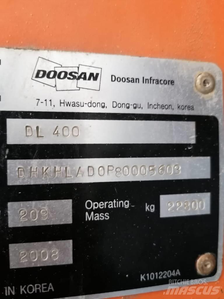 Doosan DL 400 Фронтальні навантажувачі