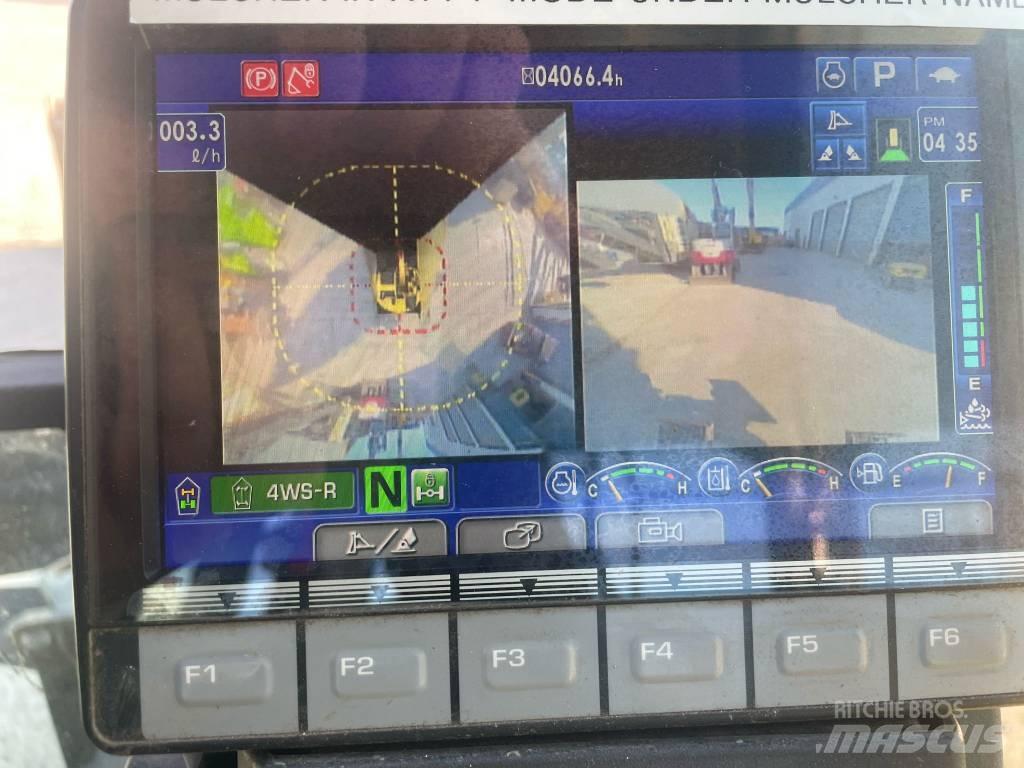 Komatsu PW118-11 Колісні екскаватори