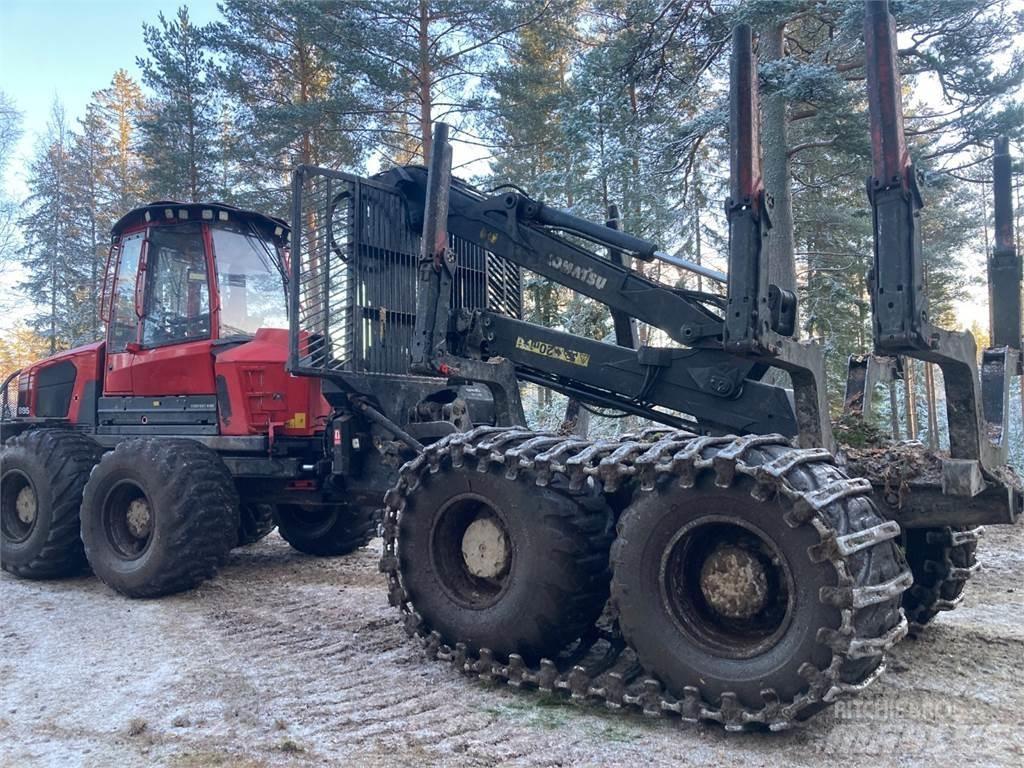 Komatsu 895 Форвардери