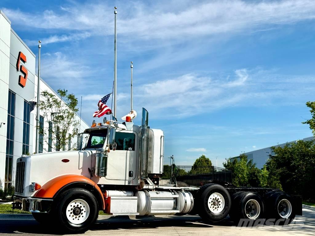 Peterbilt 367 Тягачі