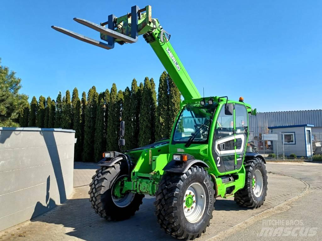 Merlo TF 42.7 Телескопічні навантажувачі