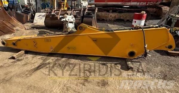 Liebherr R936 3.90m Бони і ковші