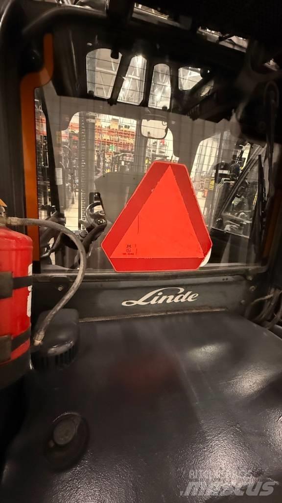 Linde H25D-02 Дизельні навантажувачі