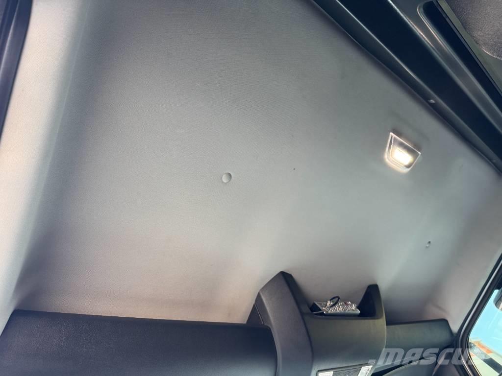 Western Star 49 X Самоскиди