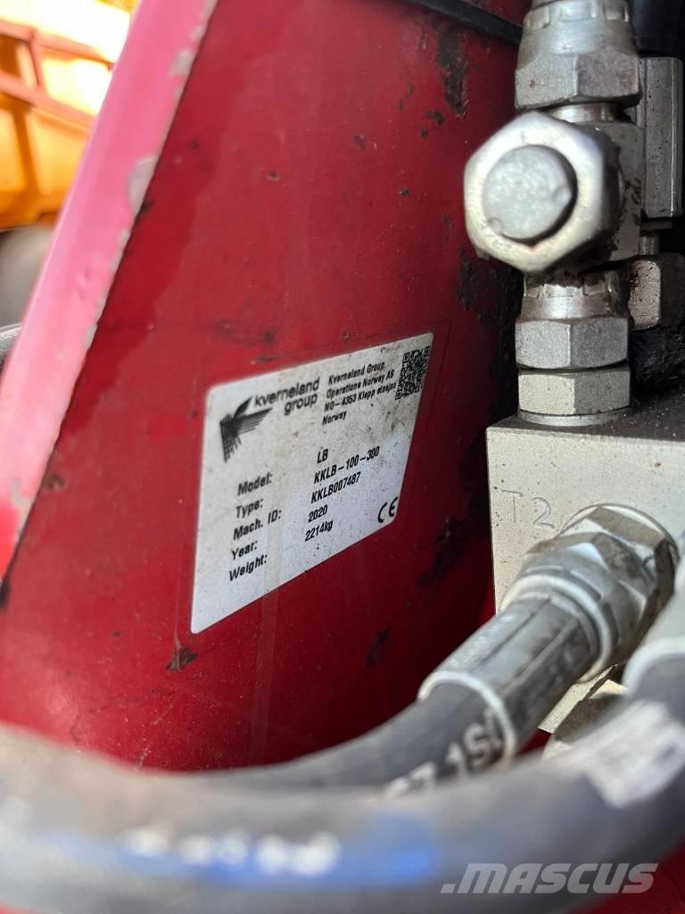 Kverneland LB100-300 Реверсивні плуги
