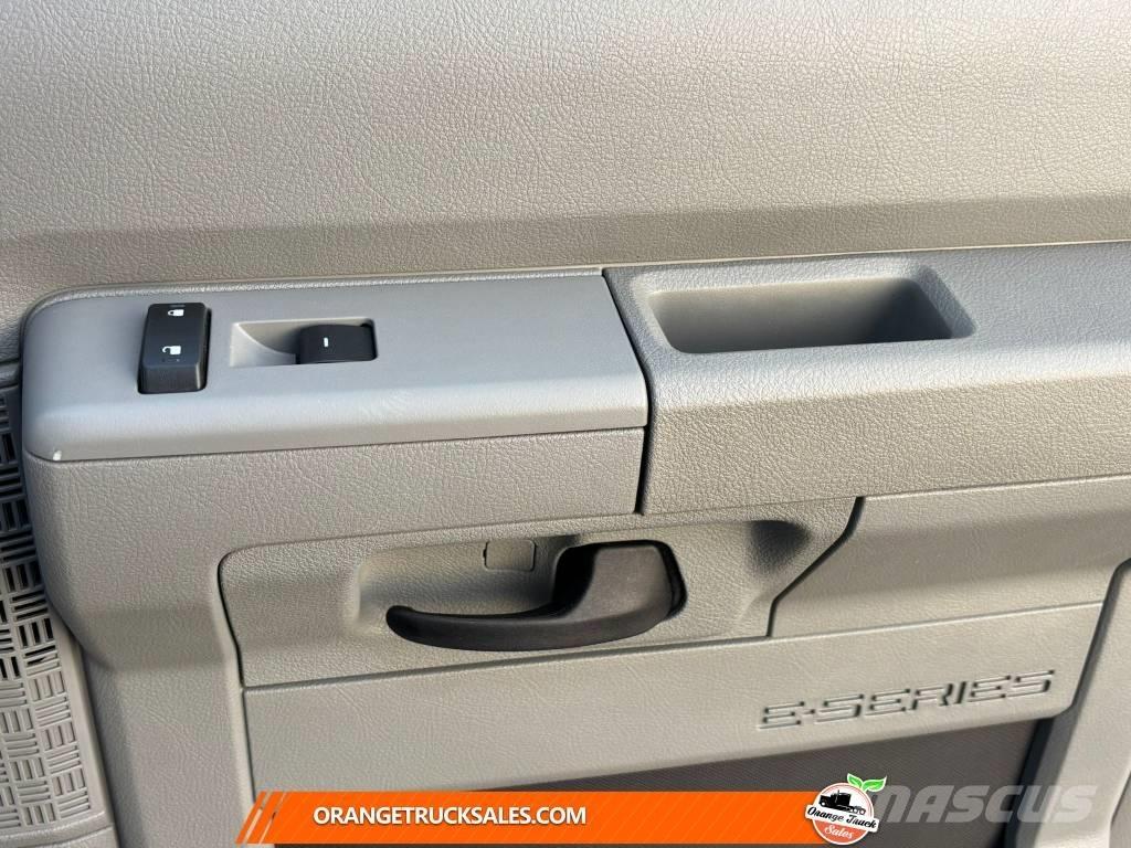 Ford E 350 Фургони