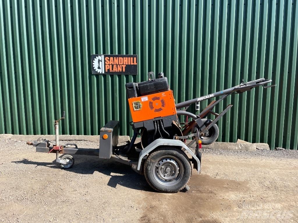 Mecalac MBR 71 Грунтові котки