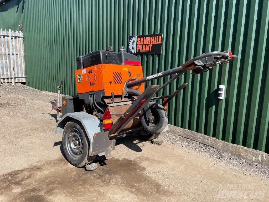 Mecalac MBR 71 Грунтові котки