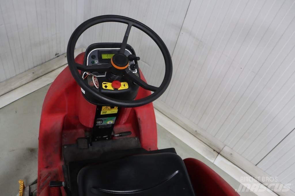 RCM JUMBO 1002 R Підмітальні машини
