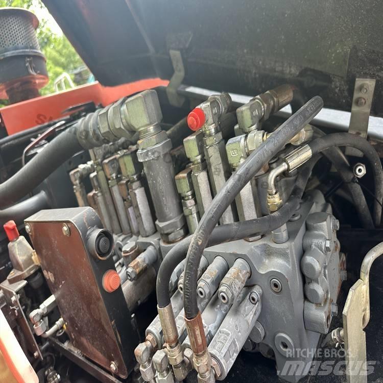 Kubota 183-3 Гусеничні екскаватори