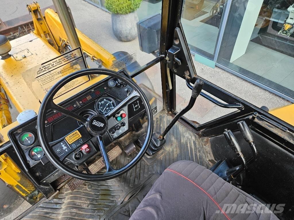 Massey Ferguson 50hx Екскаватори-навантажувачі