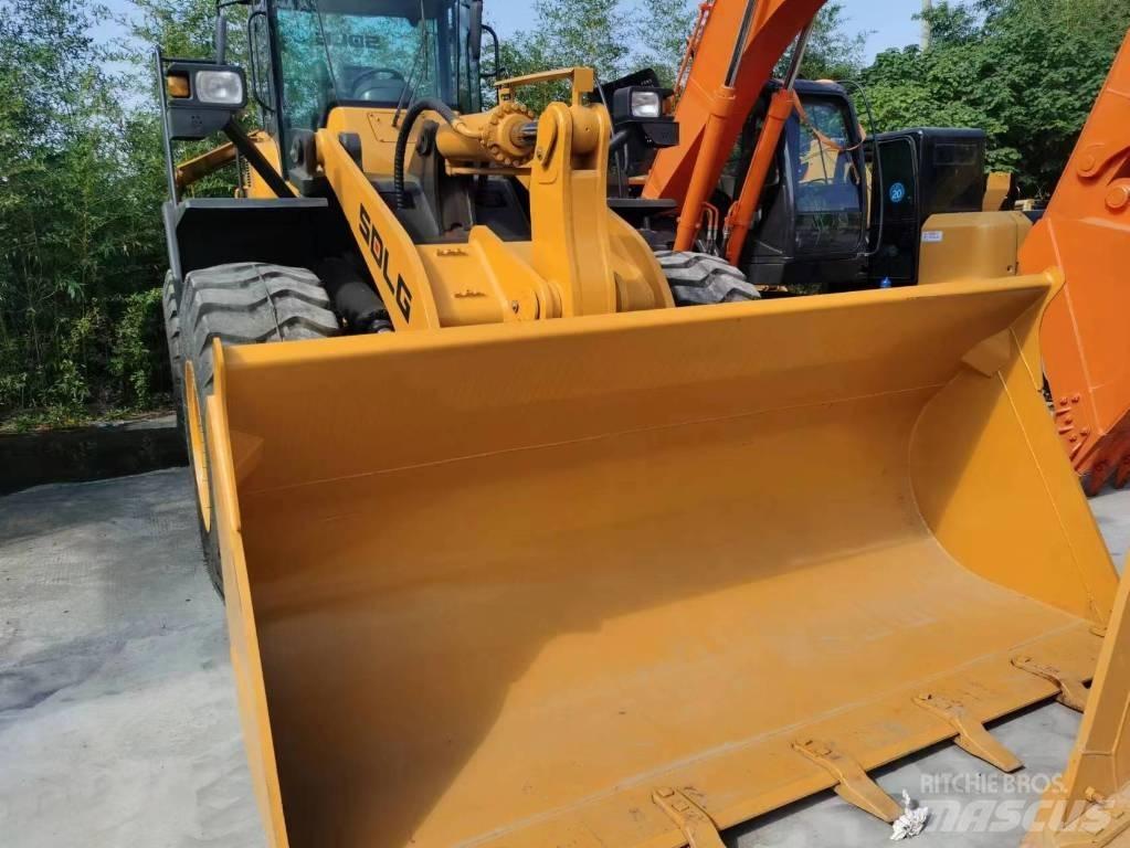 SDLG 956L Фронтальні навантажувачі