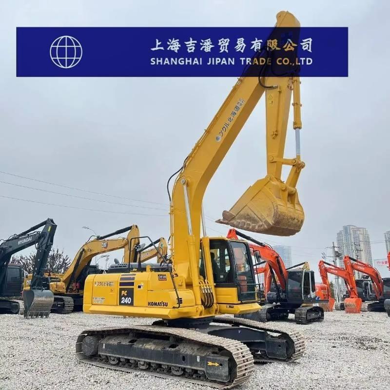 Komatsu PC 240 Гусеничні екскаватори