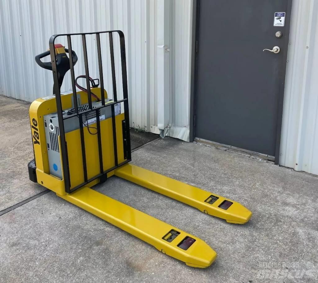 Yale MPW050 Ручні гідравлічні візки