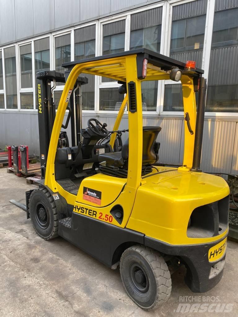 Hyster H2.50FT Дизельні навантажувачі
