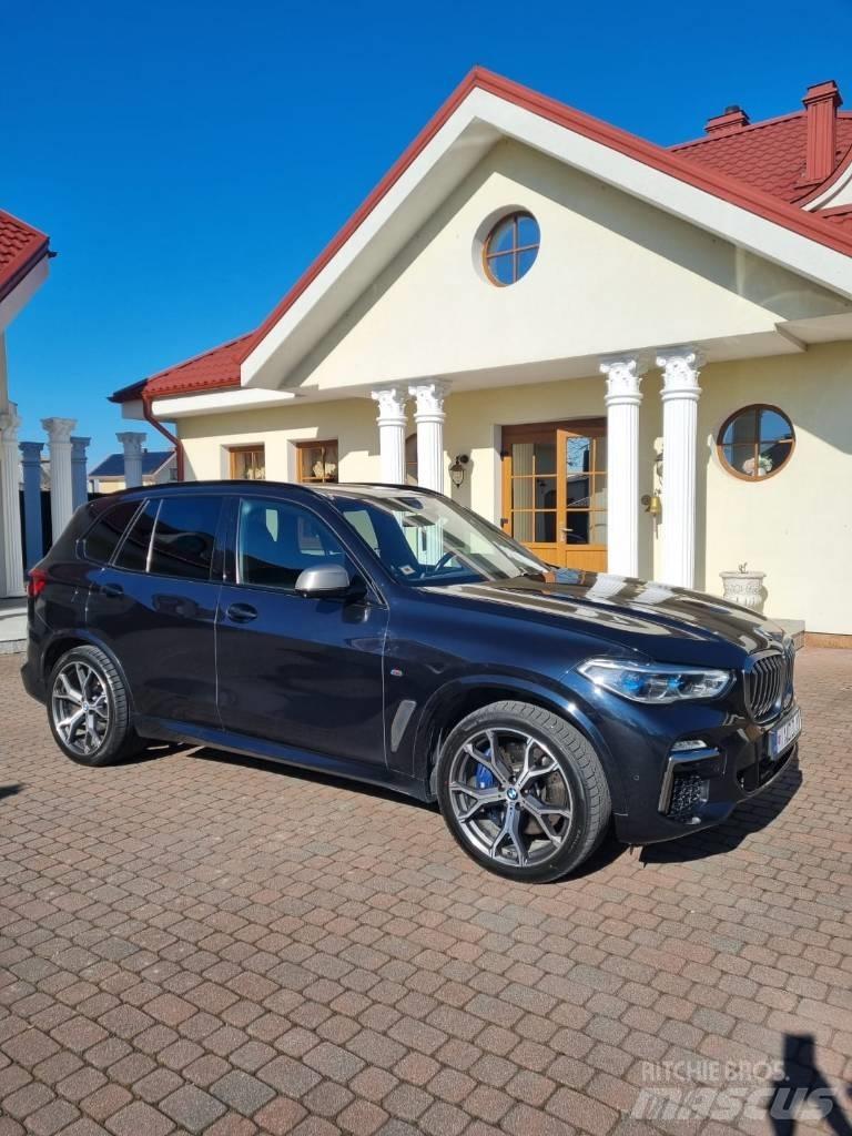 BMW X5 5.0D M Автомобілі