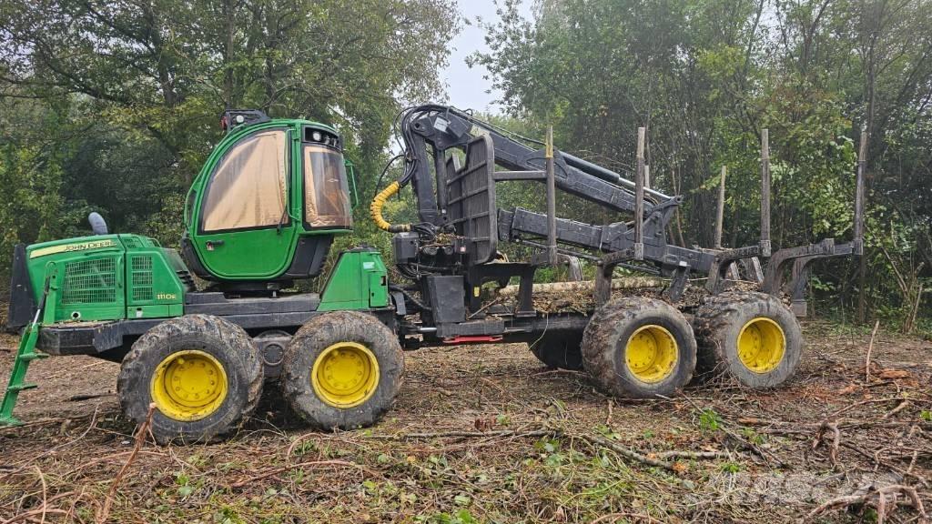 John Deere 1110 E Форвардери