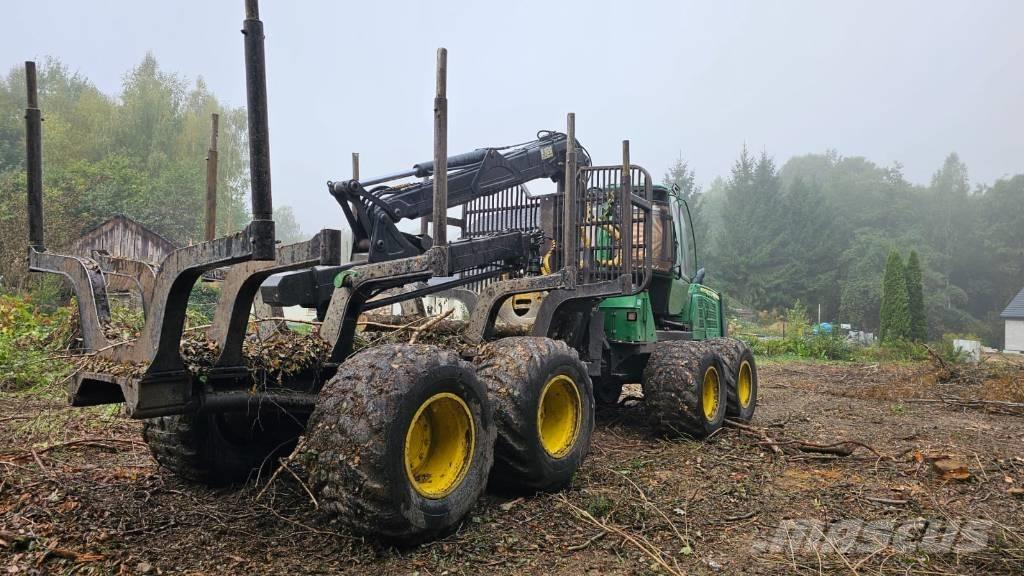 John Deere 1110 E Форвардери