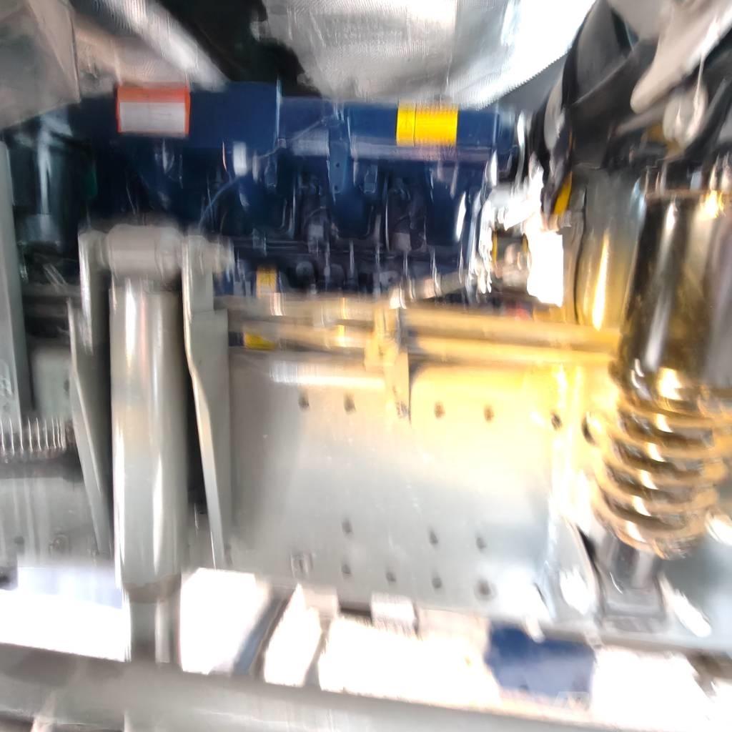 Howo 371 8x4 Самоскиди