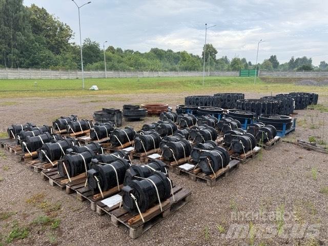 CAT 6020 new parts Гусениці