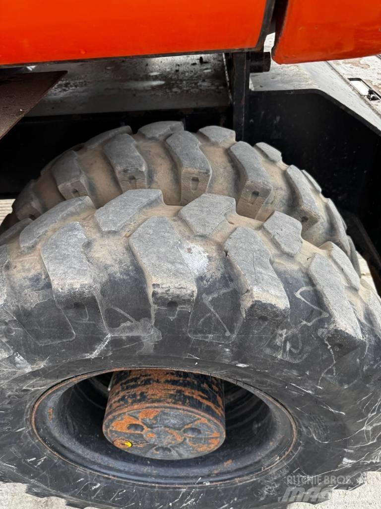 Hitachi ZX 145 W-6 Колісні екскаватори