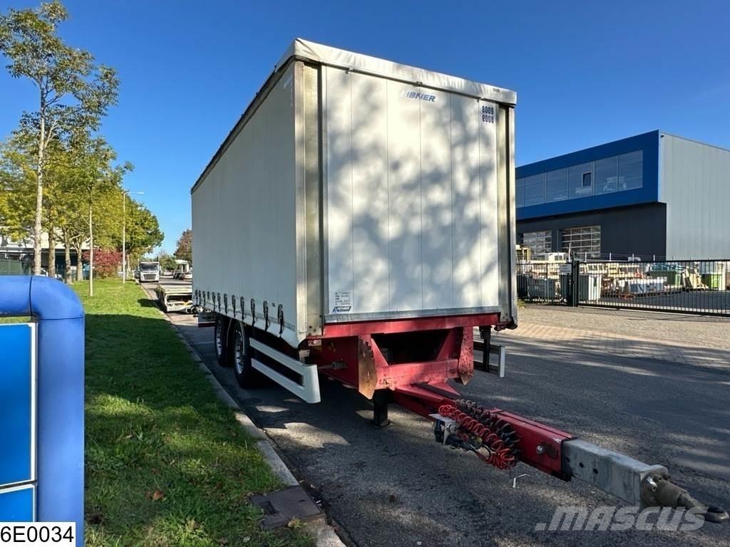 Fruehauf Tautliner Тентовані причепи