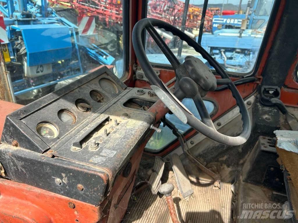 Belarus MTZ 560 Трактори