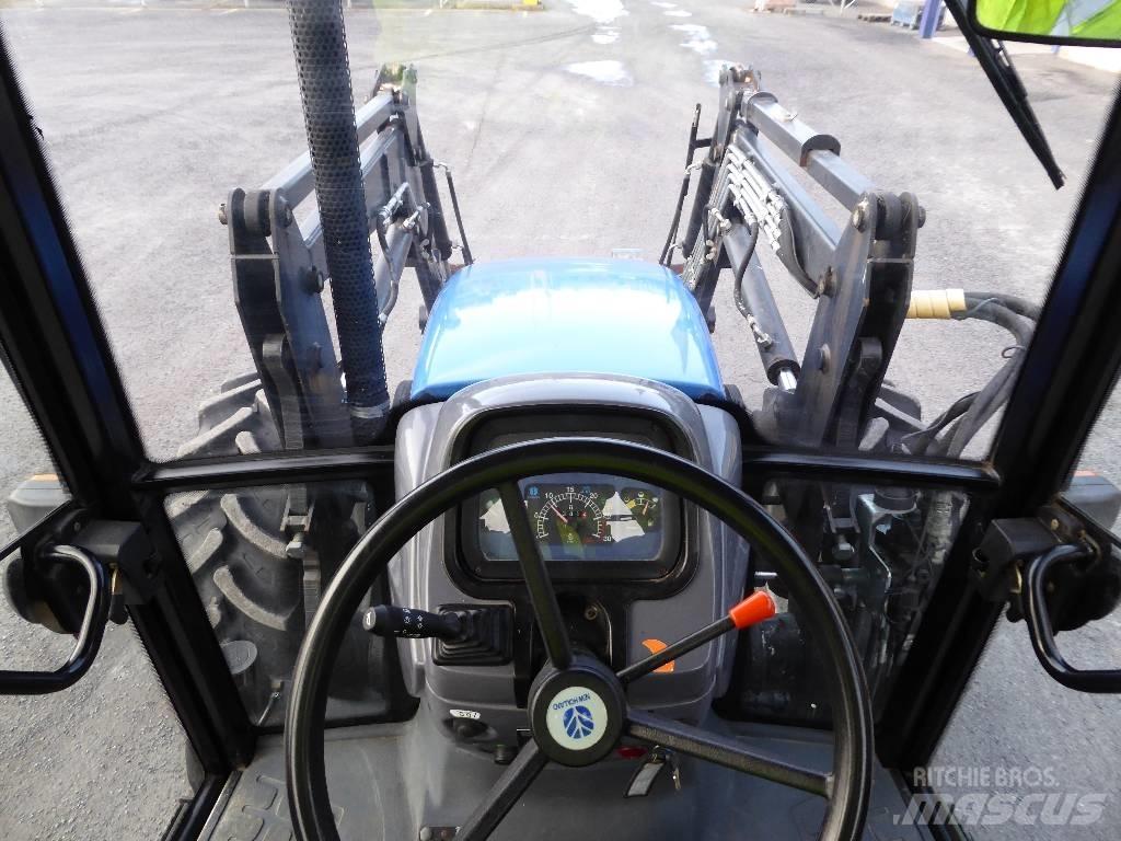 New Holland TD 90 D Трактори