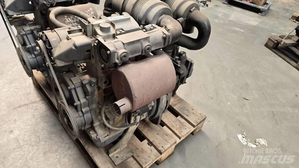 Deutz F2M1011 Двигуни