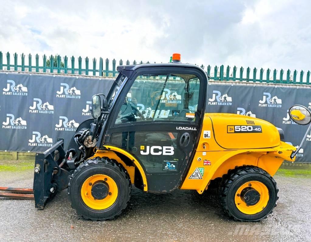 JCB 520-40 Телескопічні навантажувачі