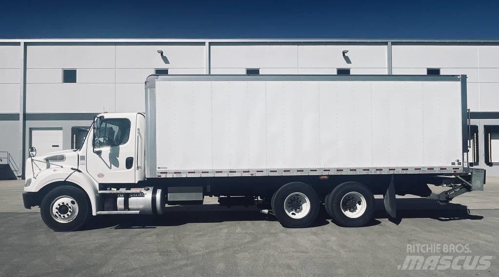 Freightliner M 106 Фургони