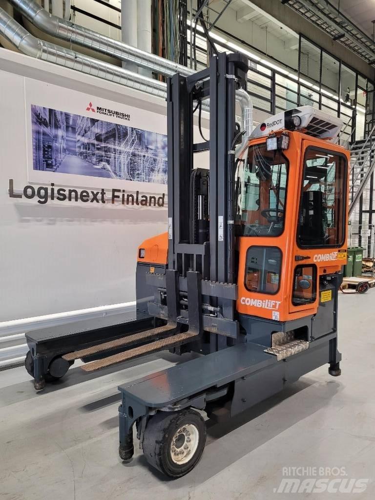 Combilift C 4000 Чотириходові річ-траки