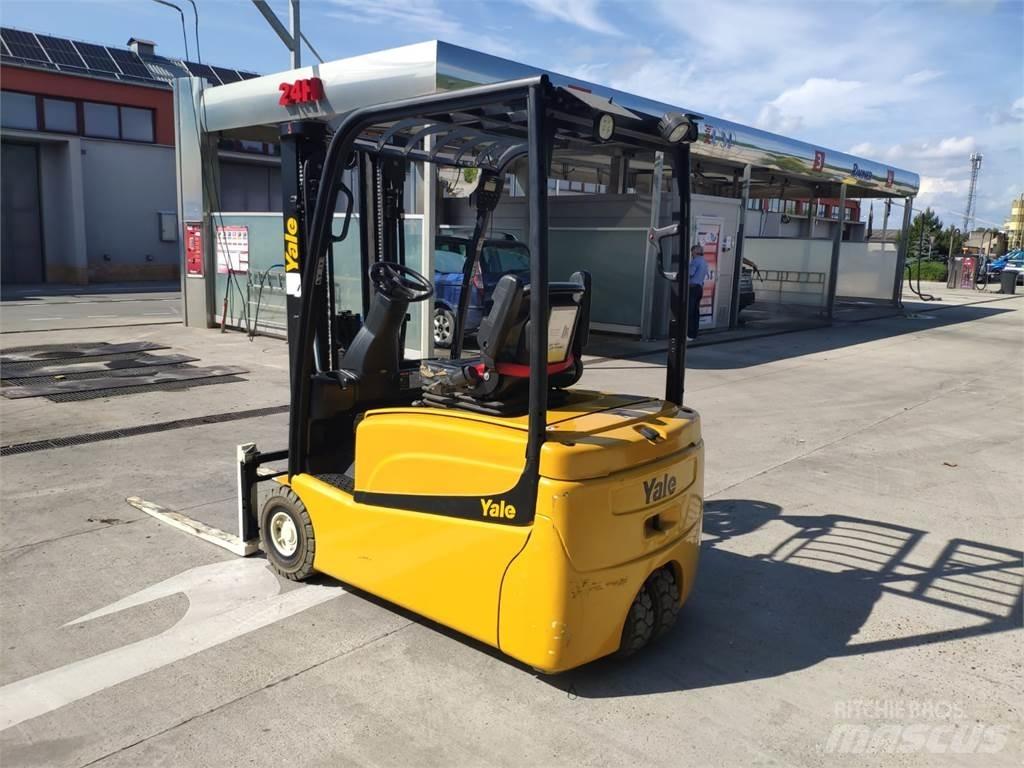 Yale ERP16 VT Електронавантажувачі