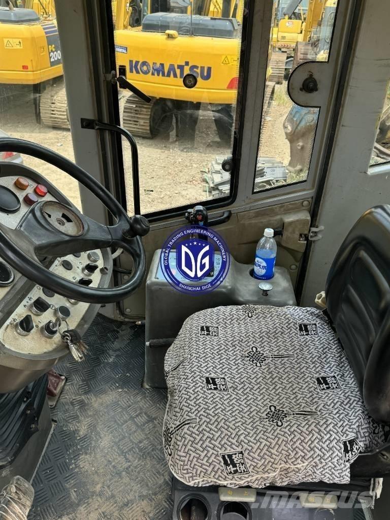 XCMG XS 203 J Грунтові котки