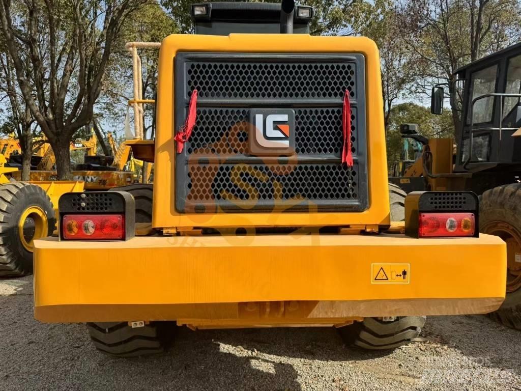 LiuGong 856 Фронтальні навантажувачі