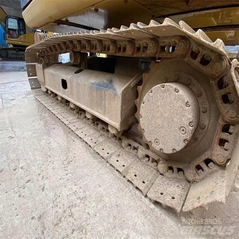 CAT 307 Гусеничні екскаватори