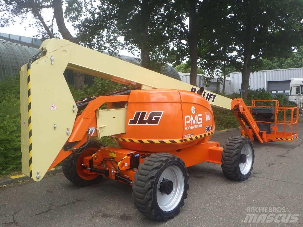 JLG 600AJ Колінчаті підйомники