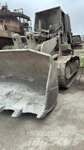CAT 973D - Фронтальні навантажувачі