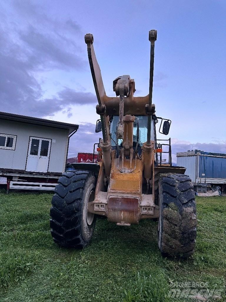 CAT 972 G II Фронтальні навантажувачі