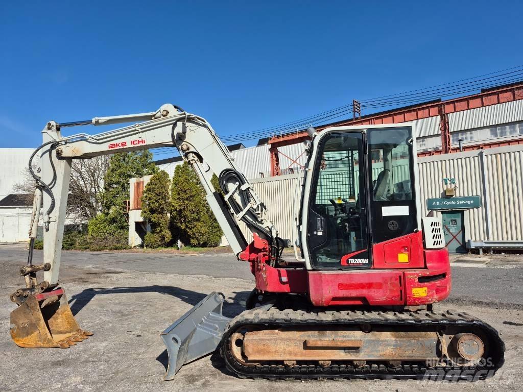 Takeuchi TB 280 FR Гусеничні екскаватори