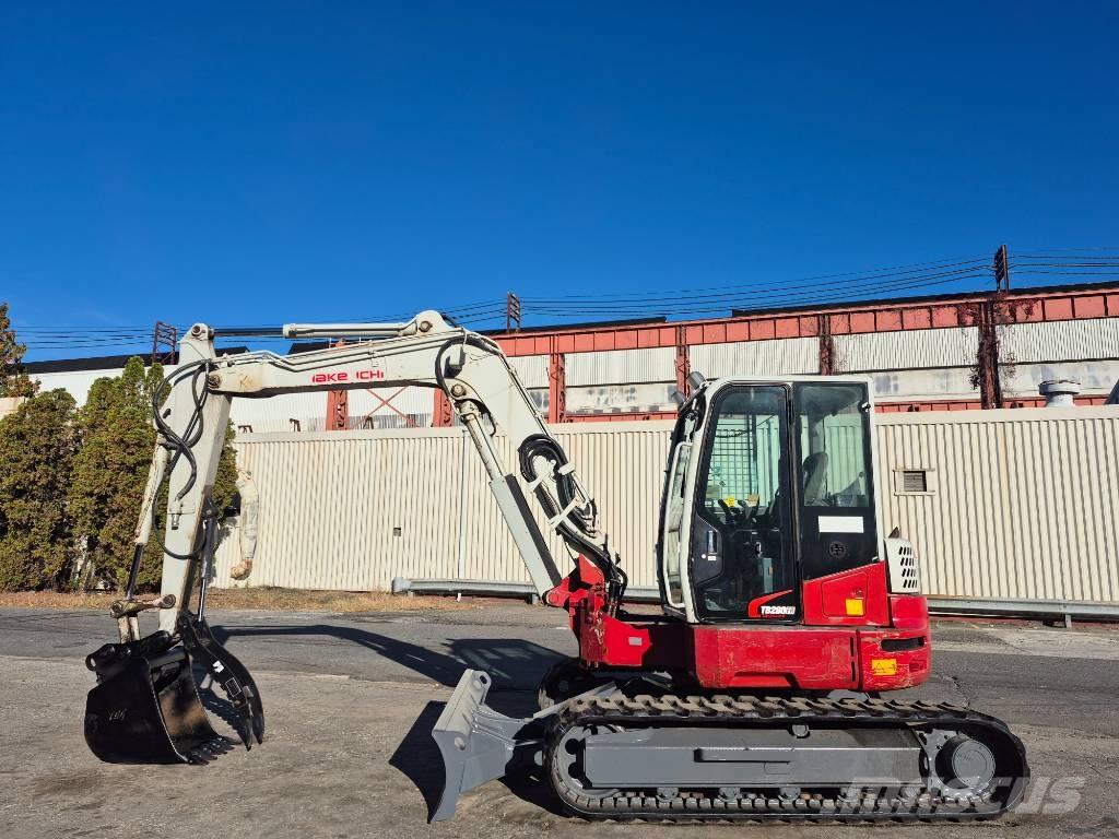 Takeuchi TB 280 FR Гусеничні екскаватори