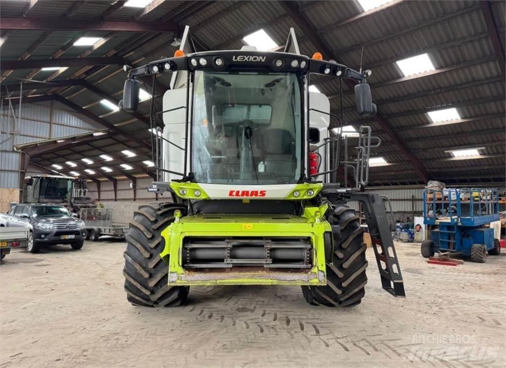 CLAAS Lexion 6700 Зернозбиральні комбайни