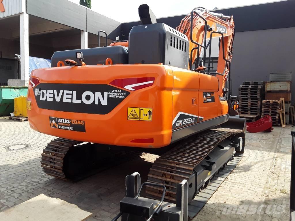 Doosan DX225LC-7 Гусеничні екскаватори