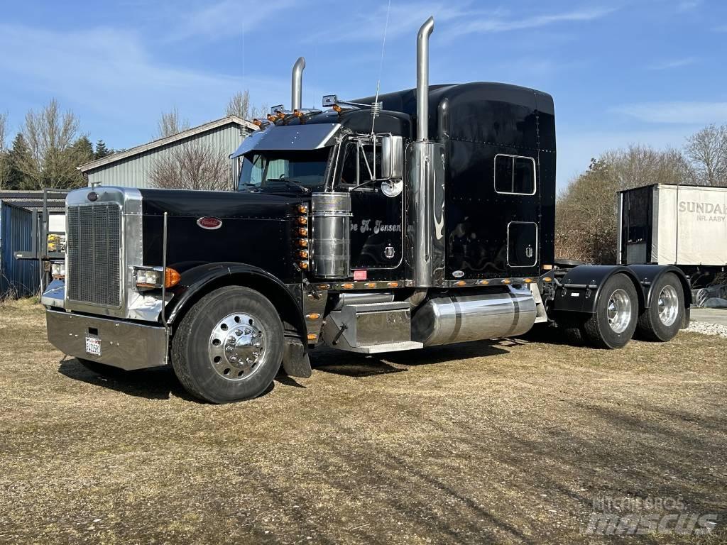 Peterbilt 379 EXT Тягачі