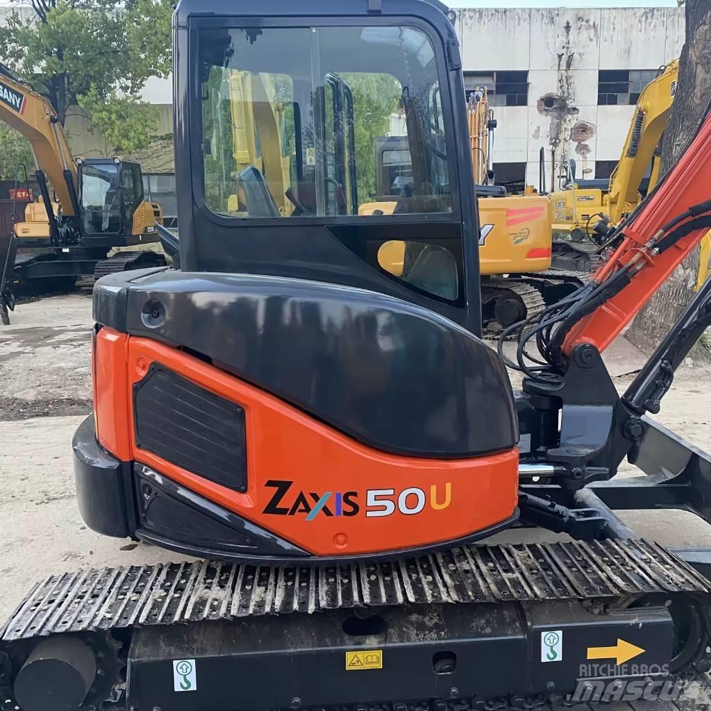 Hitachi ZX 50 U Міні-екскаватори < 7т