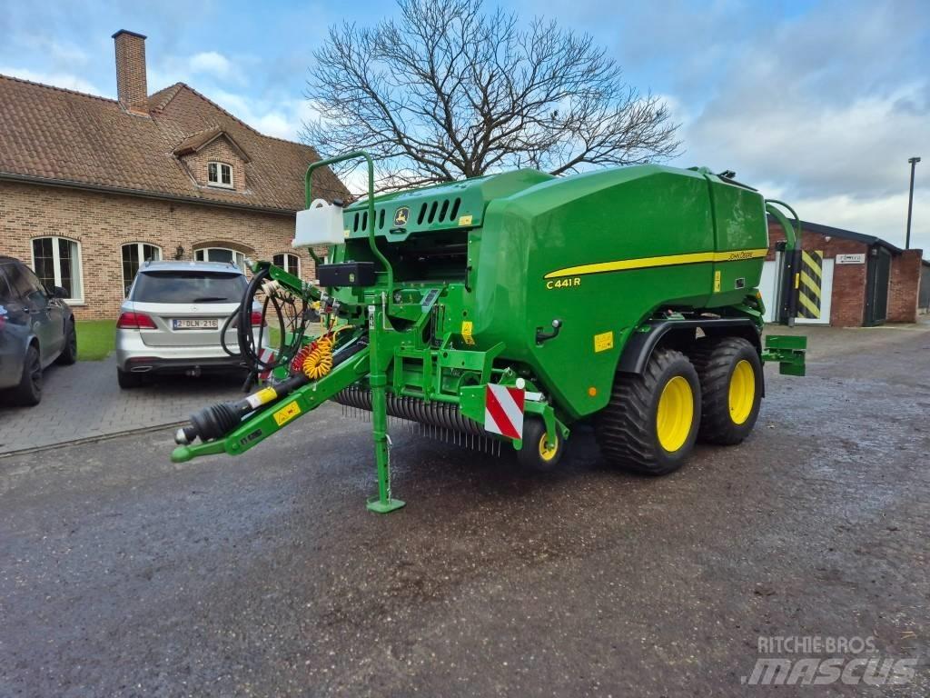 John Deere C441R Рулонні прес-підбирачі