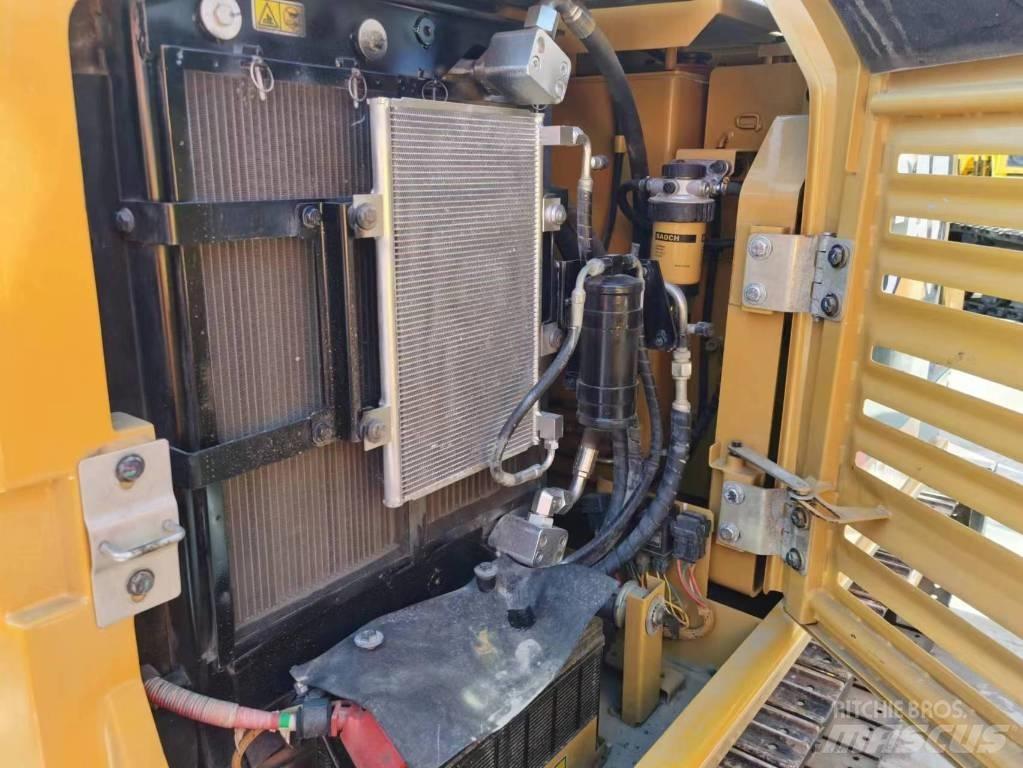 CAT 305.5E2 Гусеничні екскаватори